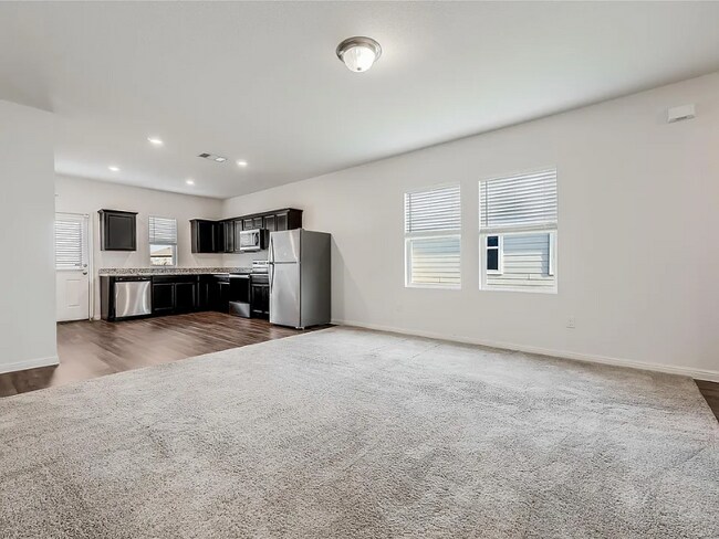Foto del edificio - 131 Peony Ln.
