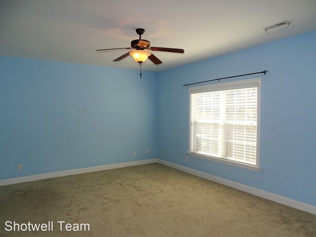 Building Photo - 7012 Pemmbrooke Shire Ln