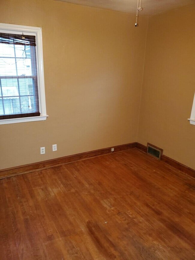 40 Taylor Rd, Collinsville, VA 24078 Townhome Rentals in Collinsville