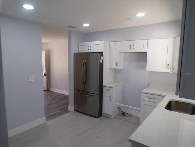 Building Photo - 2455 35th St S