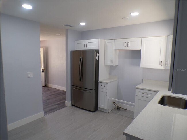Foto del edificio - 2455 35th St S