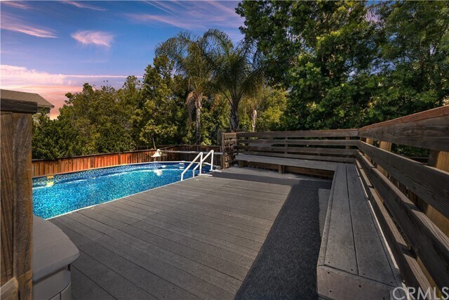 Building Photo - 37700 Quintana Dr