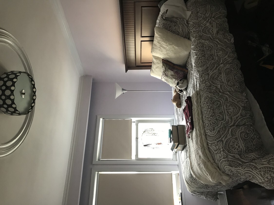 Primary Photo - 2239 28th St