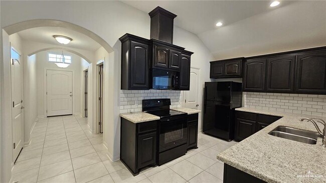 Building Photo - 14307 Capote Falls Ln