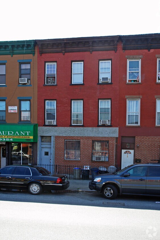 Foto del edificio - 553 4th Ave
