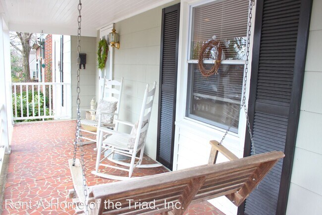 Building Photo - 3 br, 2 bath House - 1368 Seminole Drive