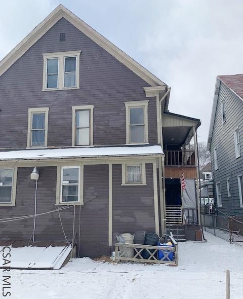 Building Photo - 609 Pine St