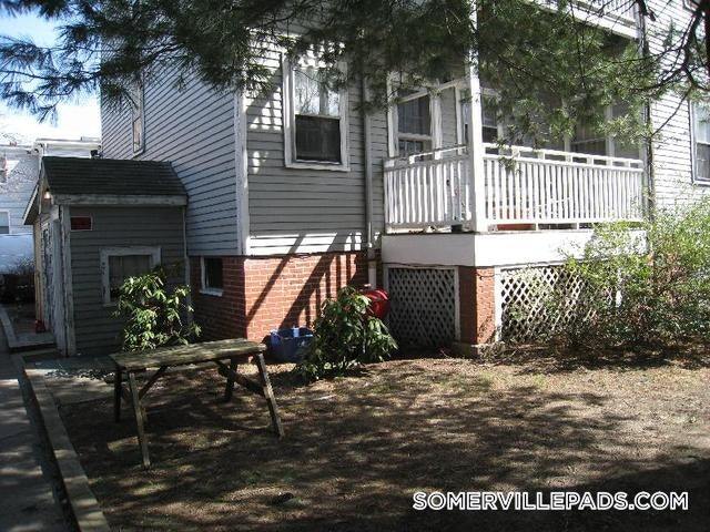 Building Photo - 279 Washington St