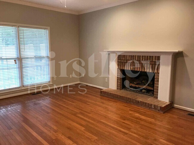 Building Photo - 1622 Keeneland Dr
