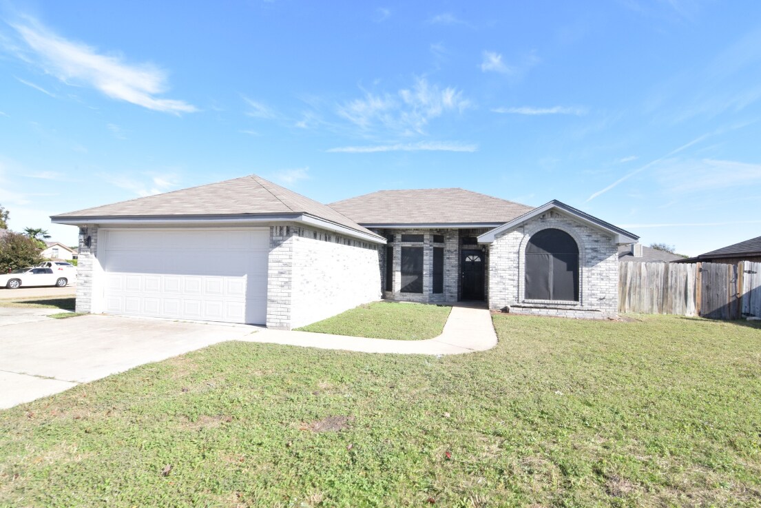 Primary Photo - 3600 Amanda Dr