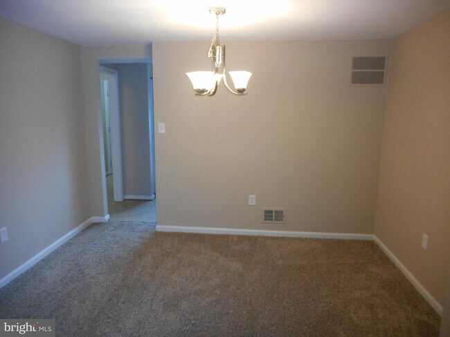 Foto del edificio - 3825 Tremayne Terrace