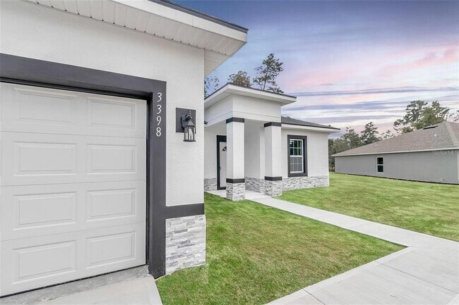 Building Photo - 3398 SW 165th Loop