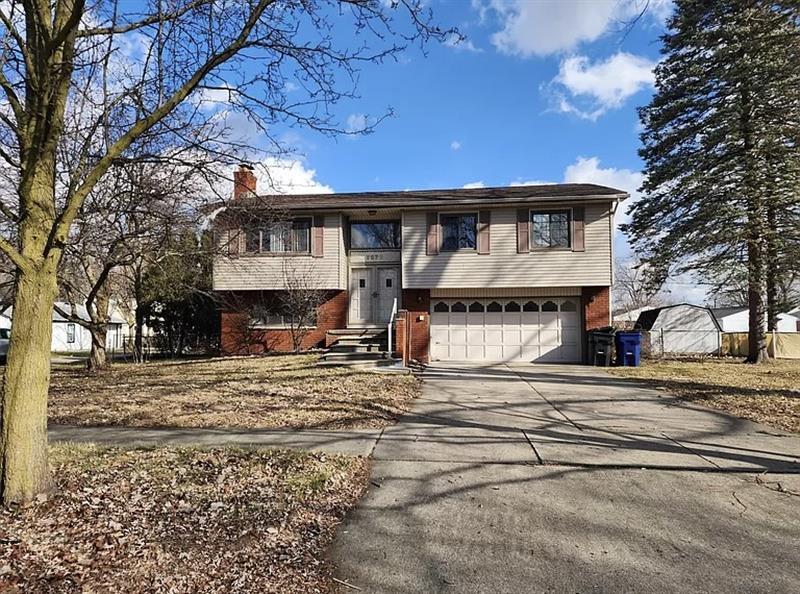 7576 Gilman St, Westland, MI 48185 House Rental in Westland, MI