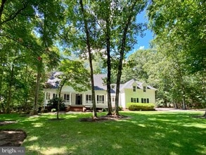 Building Photo - 10714 Kirkland Dr