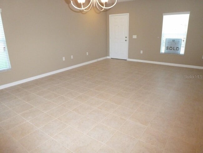 Building Photo - 15943 Stable Run Dr