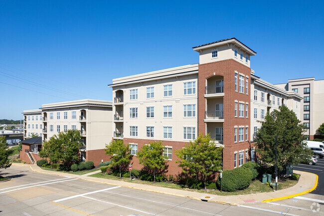 Hanley Station Condominiums