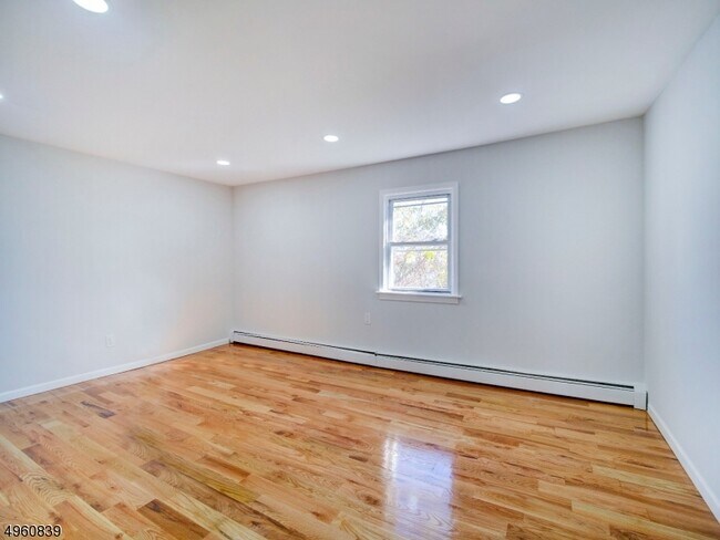 Foto del edificio - 38 Webster St