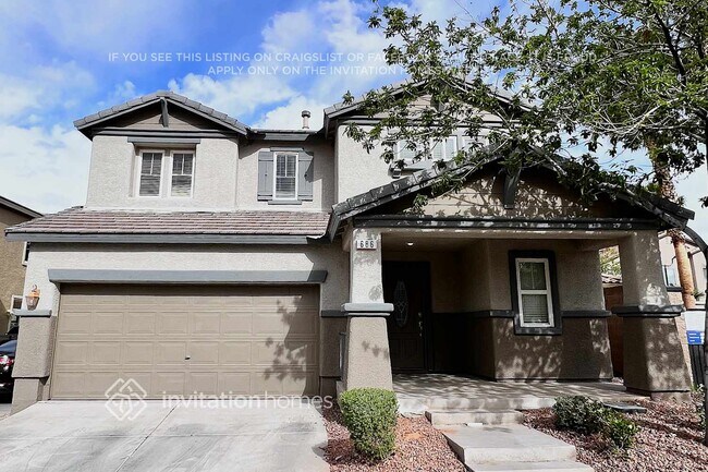 Building Photo - 686 Point Bluff St