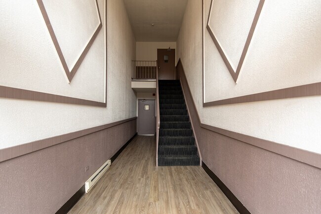Foto del edificio - 834 E Old Willow Rd