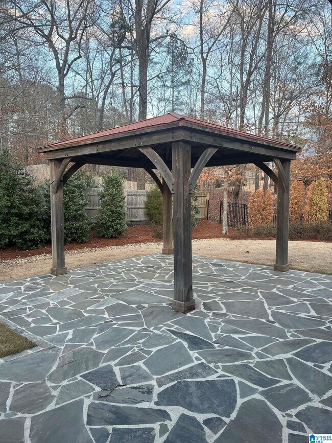 Foto del edificio - 2751 Southwood Ln