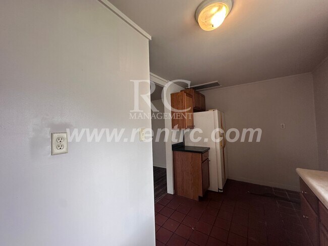 Foto del edificio - 503-2  Shadowlawn-