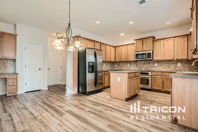 Building Photo - 3530 Woodsong Rw