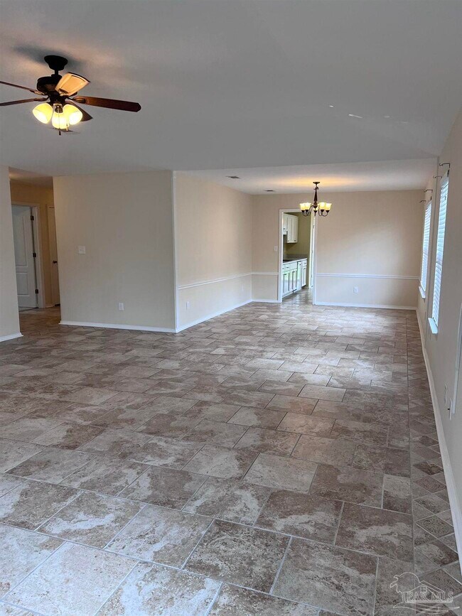 Building Photo - 681 Hanley Downs Dr