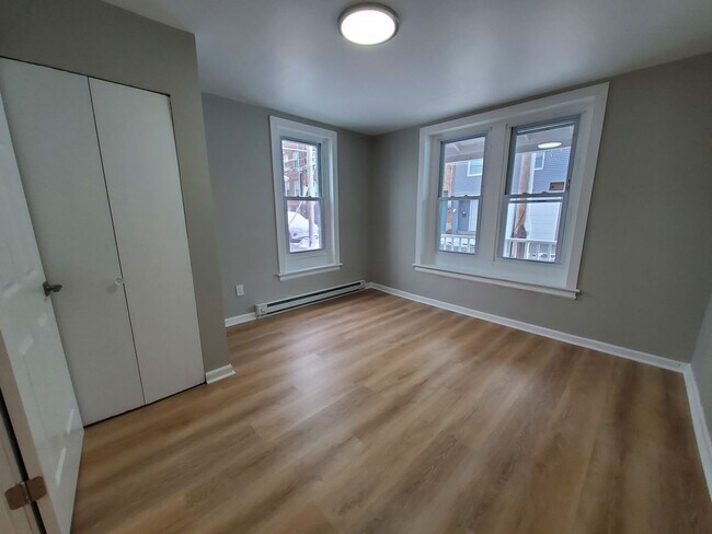 Foto del edificio - 1142 Spring Garden St