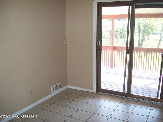 Foto del edificio - 509 Mill Creek Rd