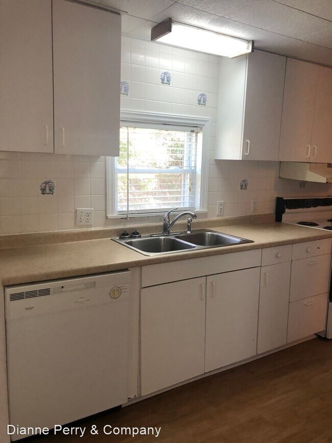 Foto del edificio - 2 br, 2 bath House - 5512 Forest Avenue un...