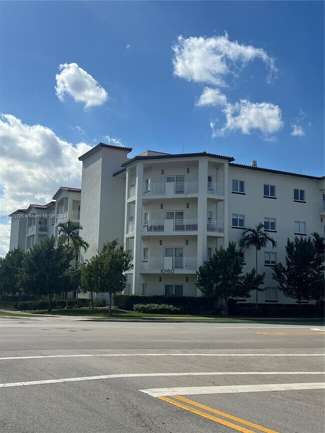 Building Photo - 10950 NW 82nd St