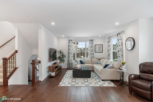 Building Photo - 11 E Heritage Ct