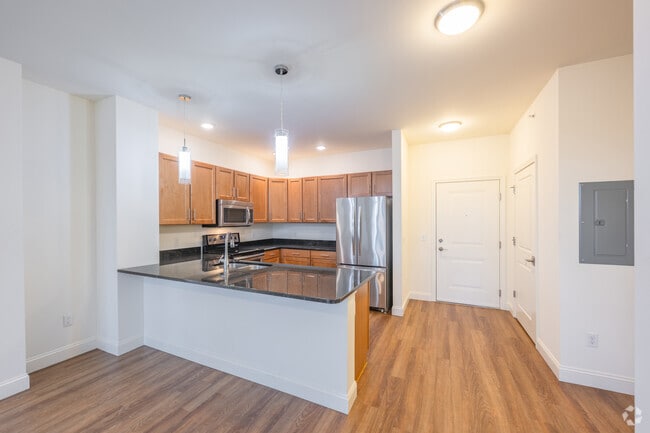 2 habitaciones, 2 baños - 1100 pies cuadrados - Cocina - 5 Corners