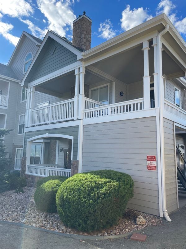 Foto del edificio - 6013 Castlegate Dr W