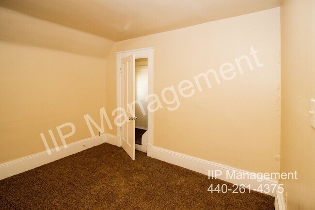 Foto del edificio - 2142 W 105th St