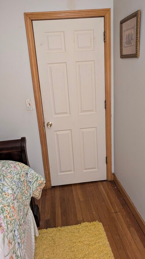 Building Photo - 26 Taunton Ave