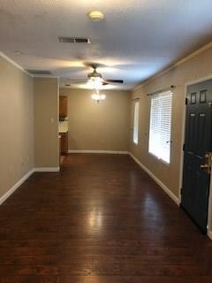 Foto del edificio - 1630 Cedar Crest Dr