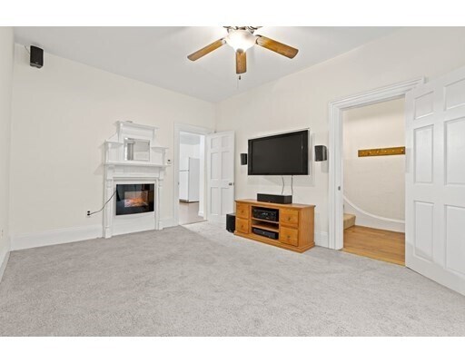 Building Photo - 21 Tremont St