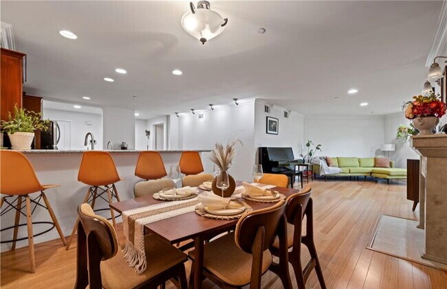 Foto del edificio - Welcome to Monterey Villas – Unit #205