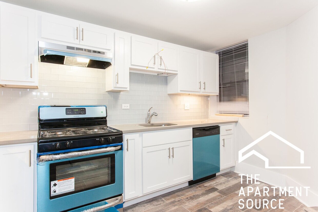 Foto principal - 2922 W Logan Blvd
