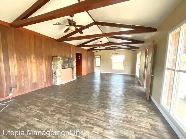 Building Photo - 2 br, 1 bath House - 301 Arnold Way
