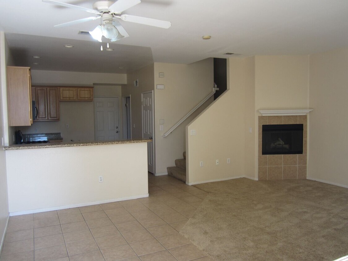 Building Photo - 2914 Coleville Ct