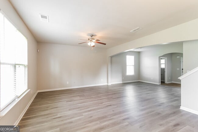 Building Photo - 110 Biscayne Terrace