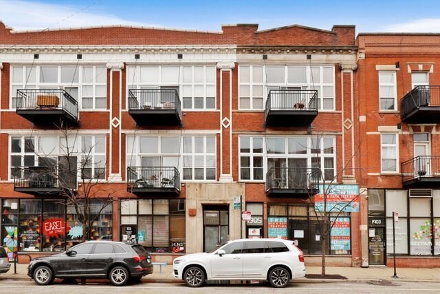 Primary Photo - 1907 N Milwaukee Ave