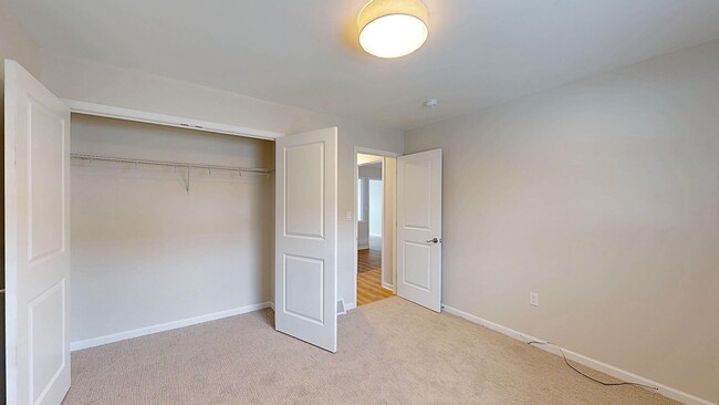 Interior Photo - Idyllbrook Village