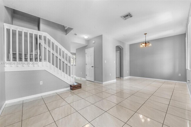 Foto del edificio - 24376 SW 109th Ct