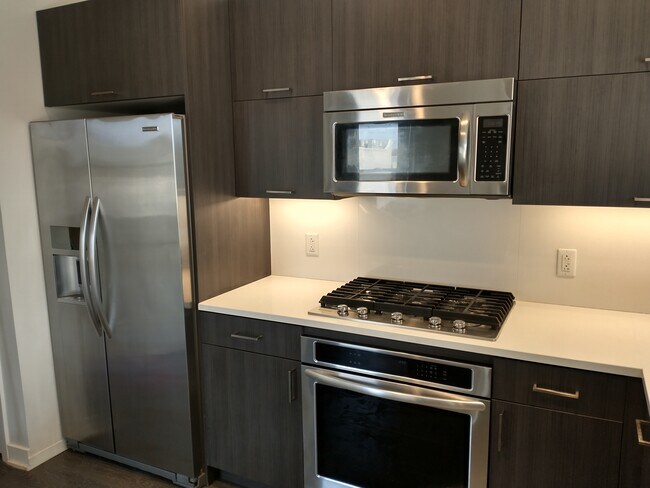 Foto del edificio - 1350 Maryland Ave NE