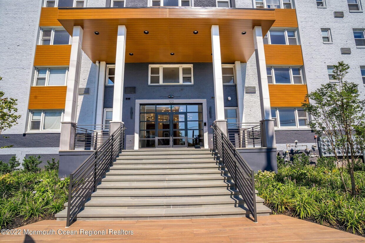 Foto principal - 122-PH Bodman Pl