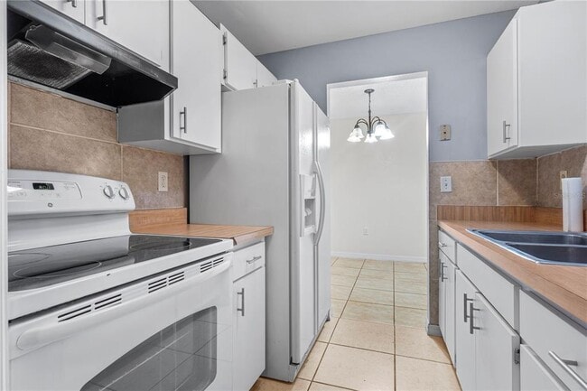 Foto del edificio - 14996 SW 35th Avenue Rd