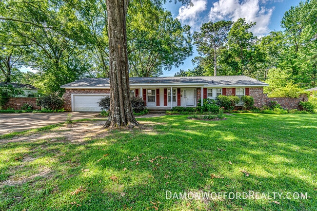 Building Photo - 1431 Brecon Dr